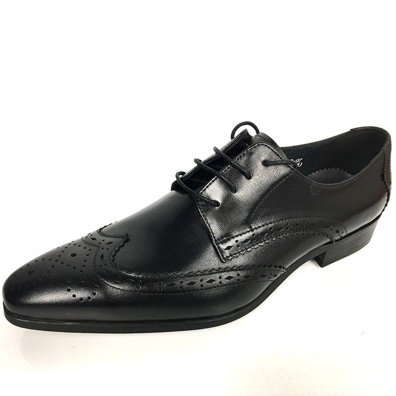 China Atacado Oxfords Desenho Italiano Sapatos de Moda Homens de luxo Oxford vestido Sapatos de casamento Borracha