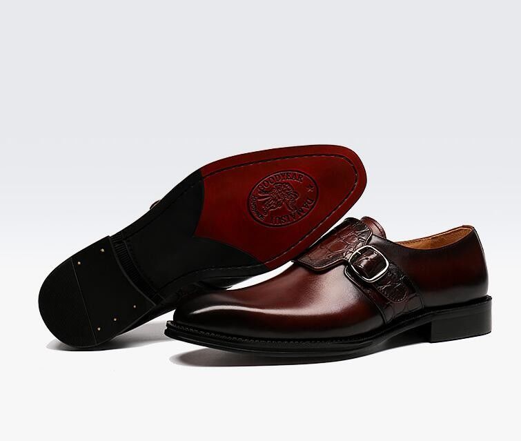 Calçados de luxo com alças para homens / Calçados de couro genuíno puro estilo italiano Loafer para homens